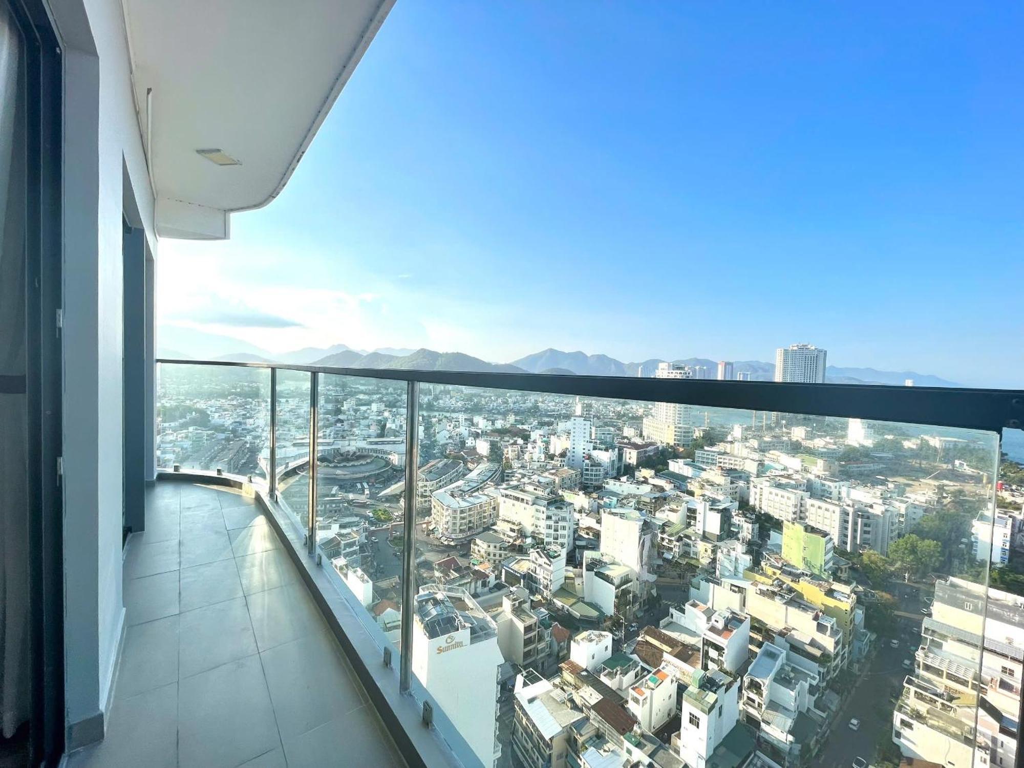 Marina Suites Apartment Nha Trang Eksteriør billede